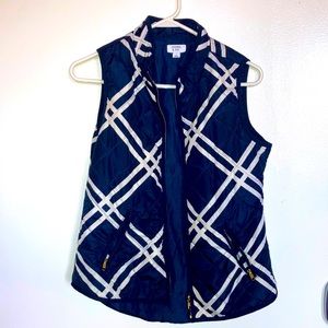Crown & Ivy Zippered Vest